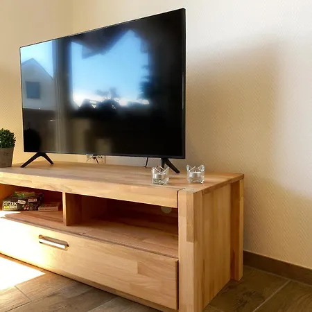 Apartment Gaestehaus Beim Metzger / Doettingen Am Nuerburgring