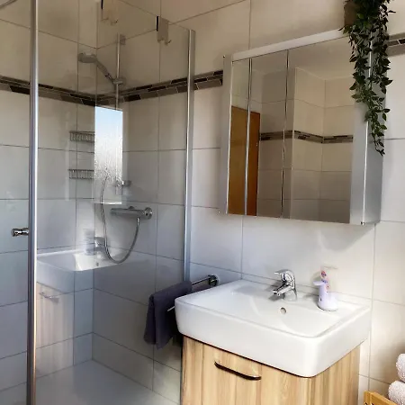 Apartmán Gaestehaus Beim Metzger / Am Nuerburgring Dottingen (Rhineland-Palatinate)