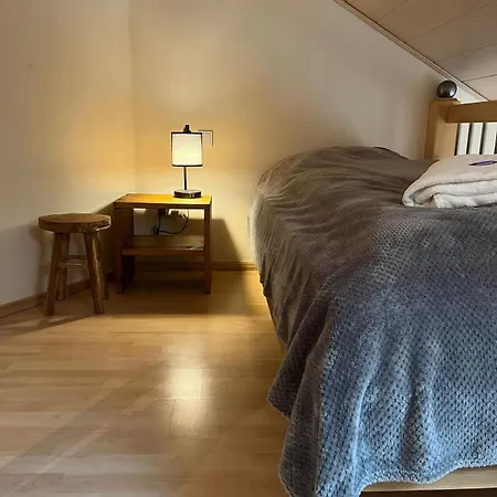 Gaestehaus Beim Metzger / Am Nuerburgring Apartament Dottingen (Rhineland-Palatinate)