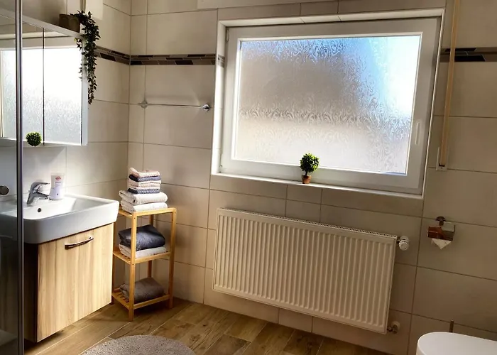 Gaestehaus Beim Metzger / Am Nuerburgring Апартаменты Доттинген