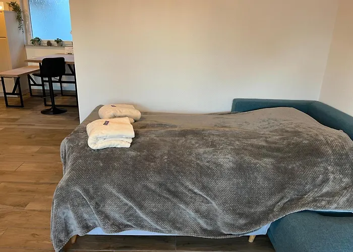 Gaestehaus Beim Metzger / Am Nuerburgring * Dottingen (Rhineland-Palatinate)